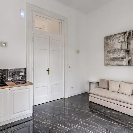 Guest house Palazzetto Santa Lucia 4*
